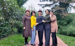 星空传媒妈妈和女儿李琼